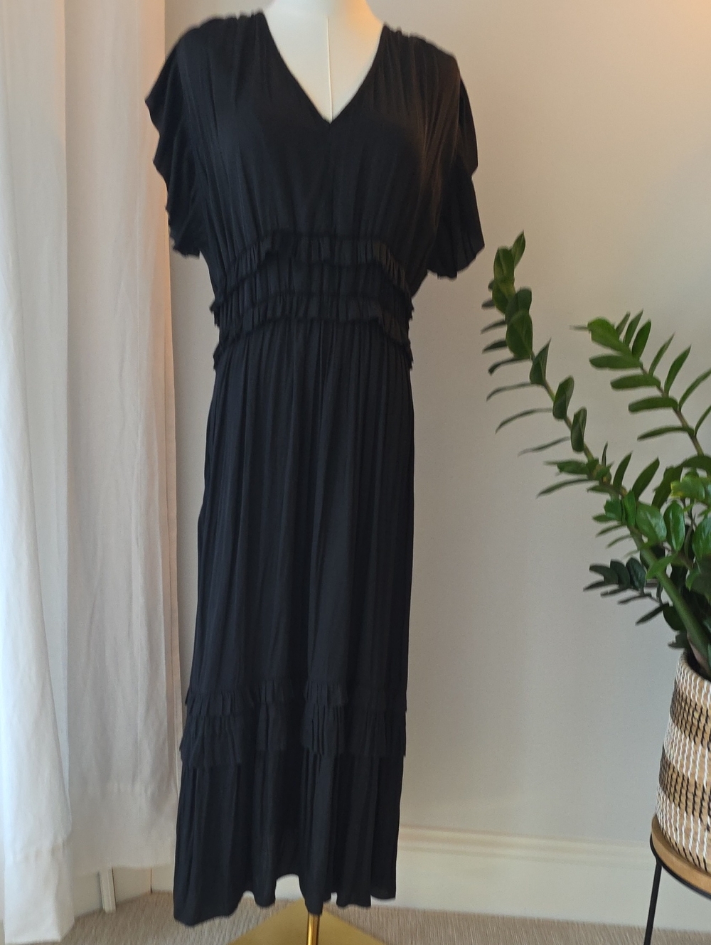 Grade & Gather Black V-Neck Tiered Maxi Dress - Women